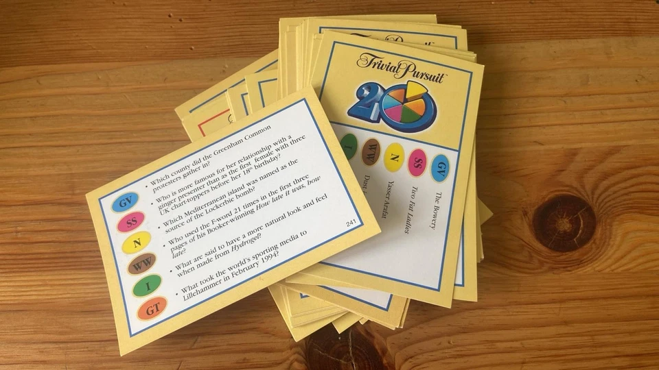 50, 100 or 200 CARDS TRIVIAL PURSUIT 20TH ANNIVERSARY  EDITION QUESTIONS ANSWERS - Image 1 of 1