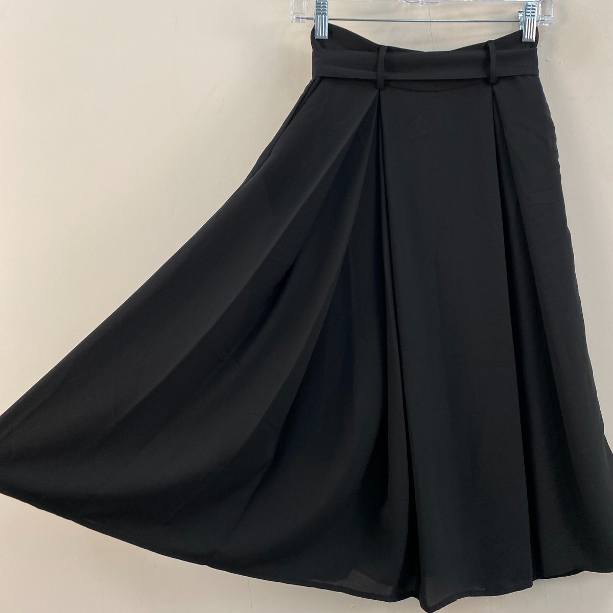 H&M Womens 2 Skirt Black Pleated Midi Zip Bak Sheer Chiffon H&M Womens 2 Skirt Black Pleated Midi Zip Bak Sheer Chiffon