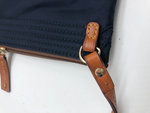 Organizador de Bolso Pequeño Dooney & Bourke Tres Paquetes Azul Marino Ajustable - Imagen 7 de 8