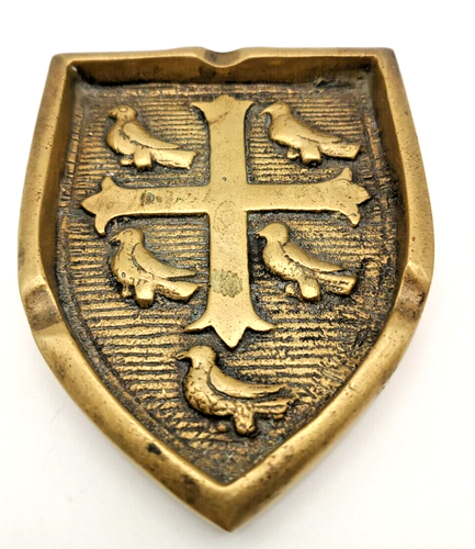 BEAUTIFUL VTG SOLID BRONZE BIRDS & CROSS RELIEF HERALDIC ASHTRAY 5" c1950 g. - 第 1/4 張圖片