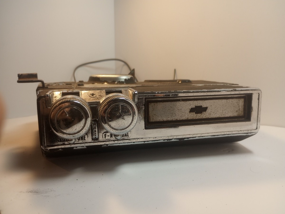 1969 Chevy Camaro Chevelle Impala SS OEM Delco Track Radio