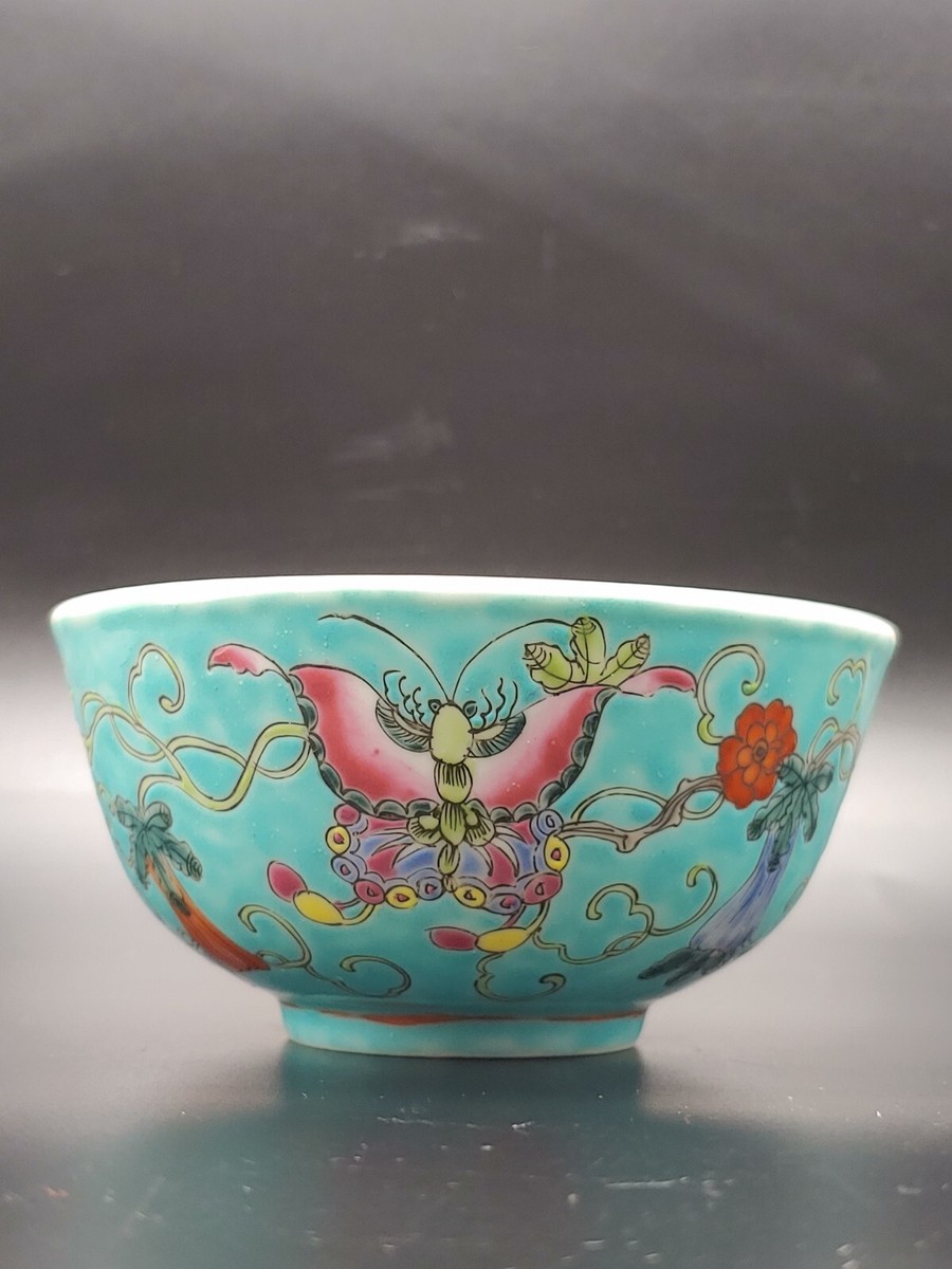 中国清時代　同治年製　粉彩花蝶図蓋茶碗　タルサ　東さ7-0407☆2F 蓋碗【青磁 蝶とザクロ】 | 幸茶-YukiCha