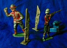 Cast Lead Toy Soldiers Cannon Lot Some Flat