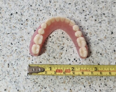 Prothèses Dentaires Complètes Supérieures Et Inférieures - Fausses Dents En Acrylique, Neuves