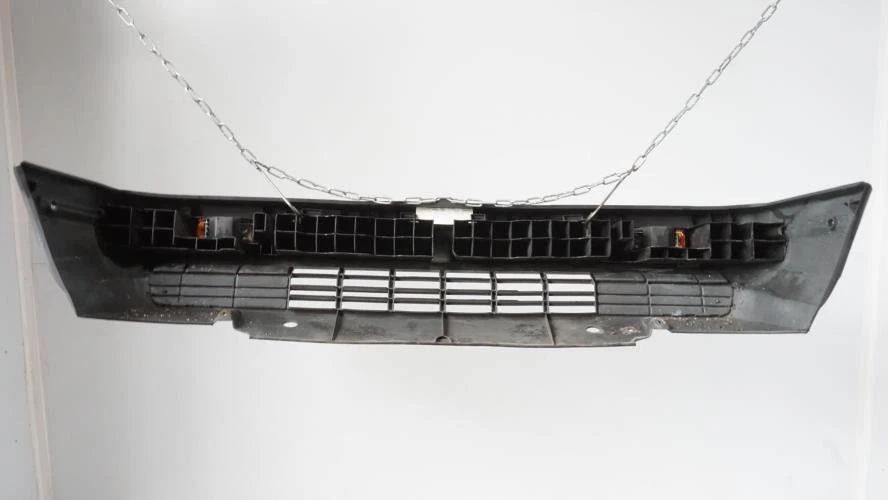 Pare choc avant RENAULT R11 - Photo 4/4