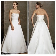 Stunning Vintage Y2K Casablanca Style 1663 Corset Wedding Gown 
