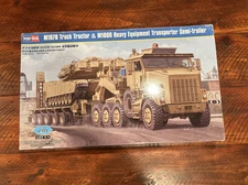 Hobbyboss 1/35 - Oshkosh M1070 Truck Tractor and M1000 HETS # 85502 - Open Box