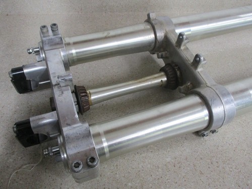 2001 SUZUKI RM250 FRONT FORK TUBES SUSPENSION W/ BILLET TOP CLAMP, M127 - Picture 3 of 12