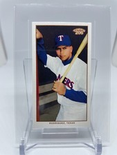 2002 TOPPS 206 ALEX RODRIGUEZ #221 POLOR BEAR TOBACCO ONE HAND BAT VARIATION SP