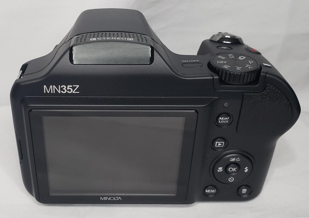 Synergy Digital 32GB SDHC Memory Cards 2-Pack For Minolta MN35Z Camera