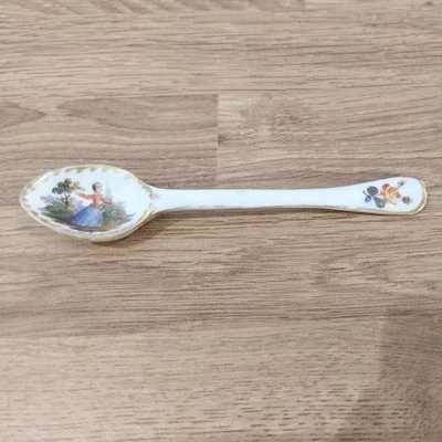 Rare VOLKSTEDT Spoon Circa 1750s Handpainted Porcelain Marked. Antique spoon - Image 1 of 4