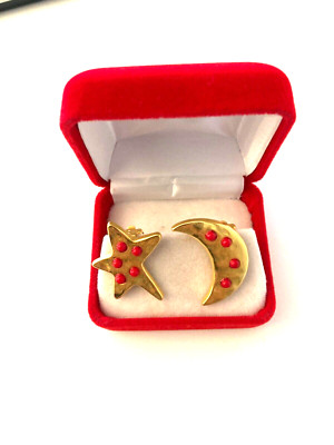 Signed Jaded Jewels NYC Gold Plated Star and Moon Coral Studded Clip Earrings