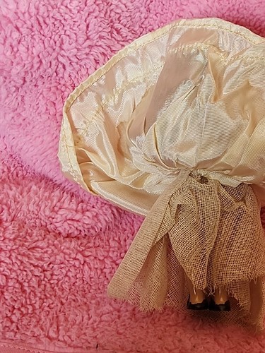 VINTAGE 8” -“BRIDE” DOLL -VERY RARE!! - Picture 18 of 21