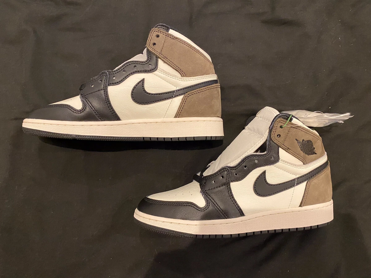 Brand New Nike Air Jordan 1 Retro High OG GS Dark Mocha UK5 575441