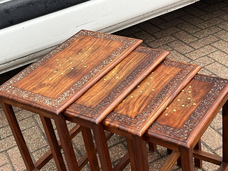 Nido de Mesas, Mesas de Café/Lámpara Perfectas Foto 4 de 4