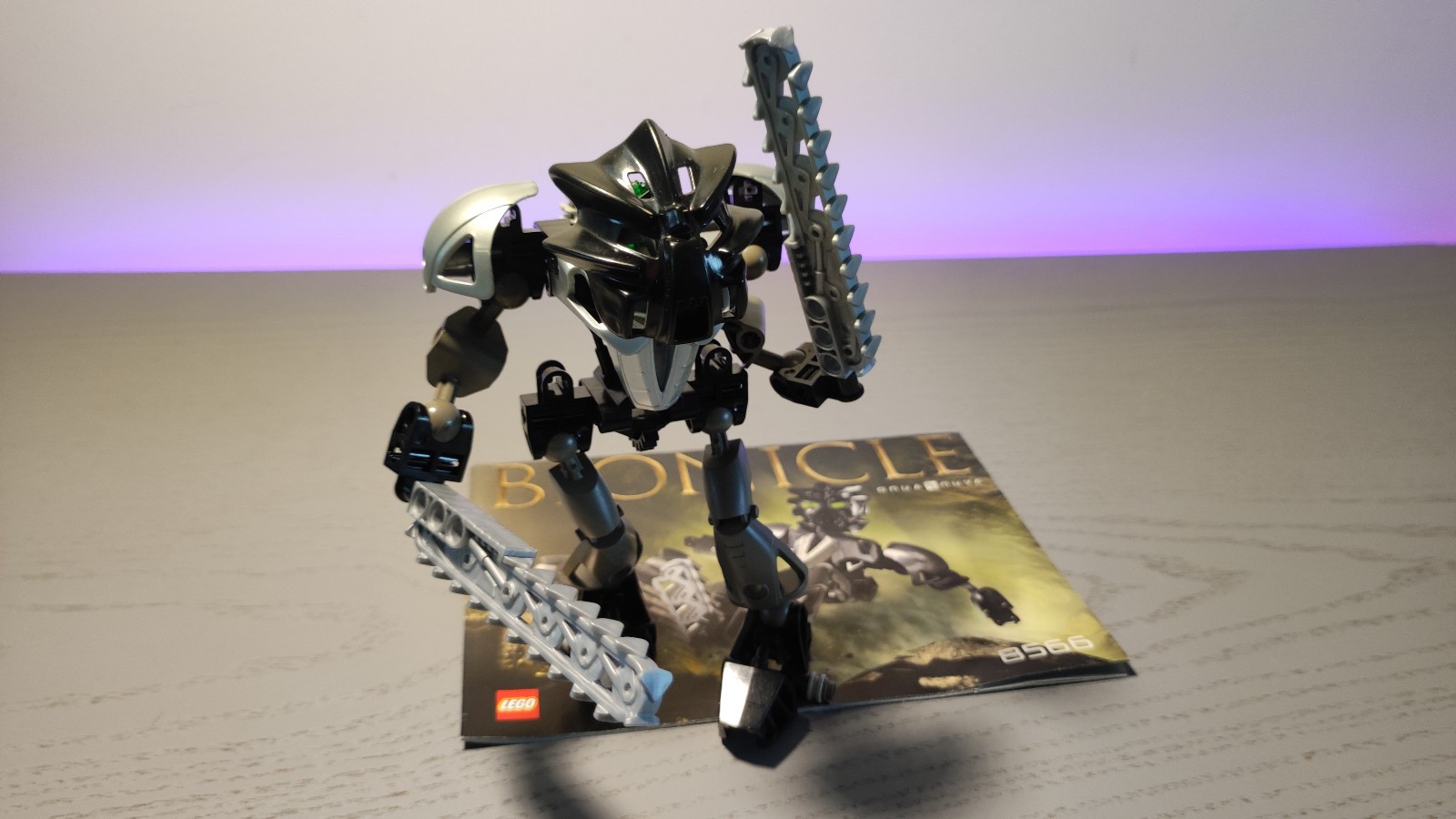 LEGO Bionicle Toa Nuva: 8566 Onua Nuva mit Bauanleitung