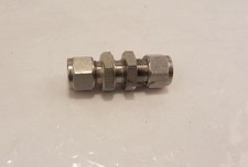 Ham-Let Straights Let-Lok Bulkhead Union 774L SS 10mm