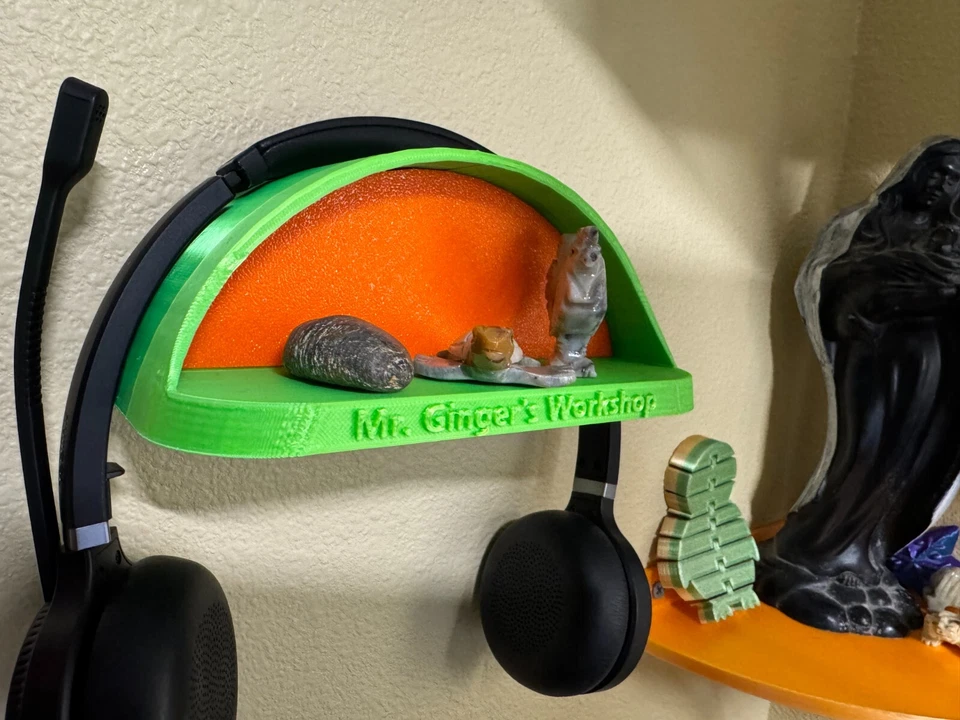 ¡Soporte para auriculares personalizable montado en la pared con compartimento secreto! - Impreso en 3D Foto 2 de 4