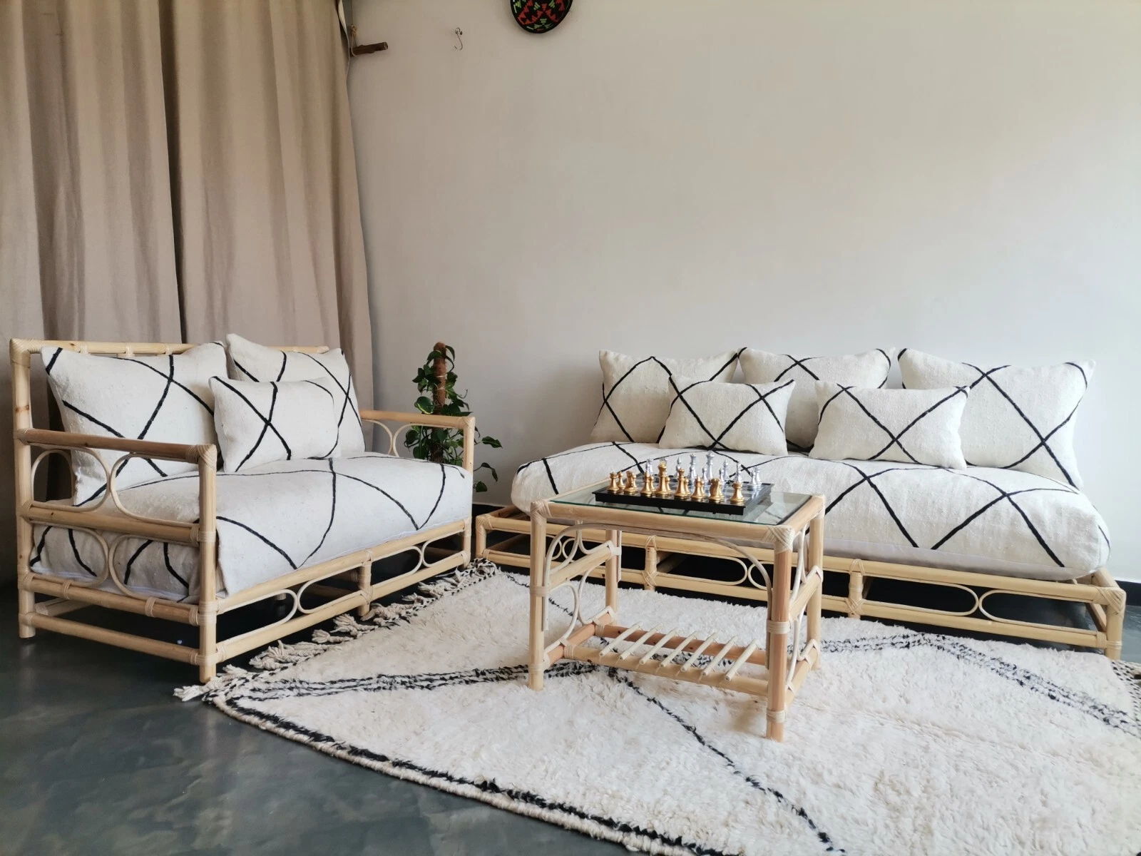 Moroccan Handmade Floor Couch - Unstuffed Cotton White Sofa covers + Pillow case
Opens in a new wind