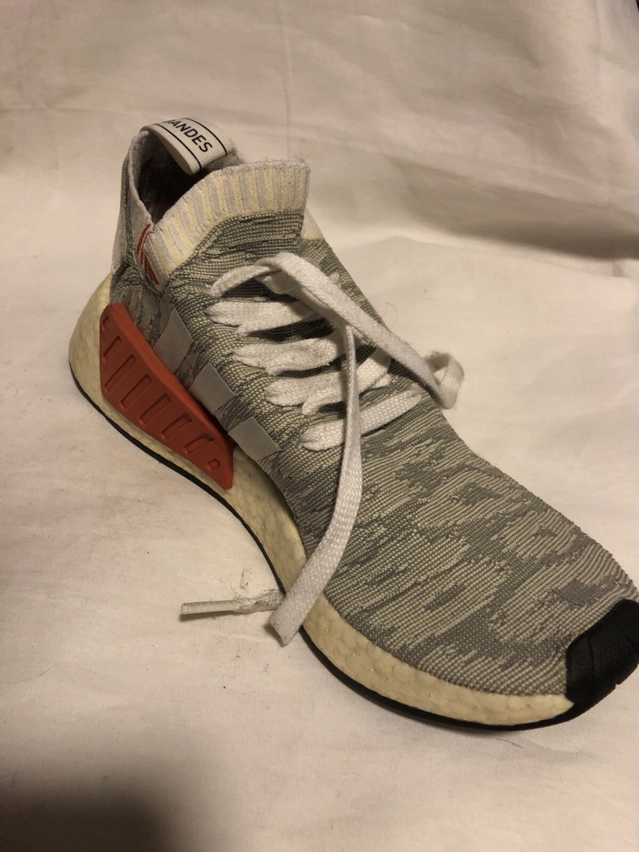 adidas gazelle silver green womens adidas x UAS - United Arrows & Sons - NMD R2