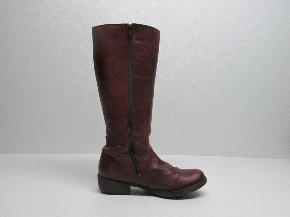 Bos & Co Women's King Burgundy Leather Buckle Lined Tall Boots Size 39/8.5M - Image 4 of 4