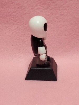 TOY2R Qee SKULL TOY蓄光フィギュア TOY2R Qee SKULL TOY蓄光フィギュア