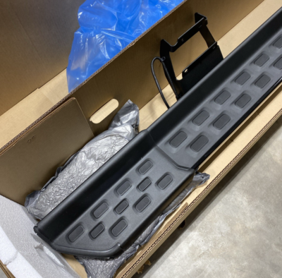 PO#13 OEM 2022-2025 Ford F150 Right Side Running Board Step NL3Z