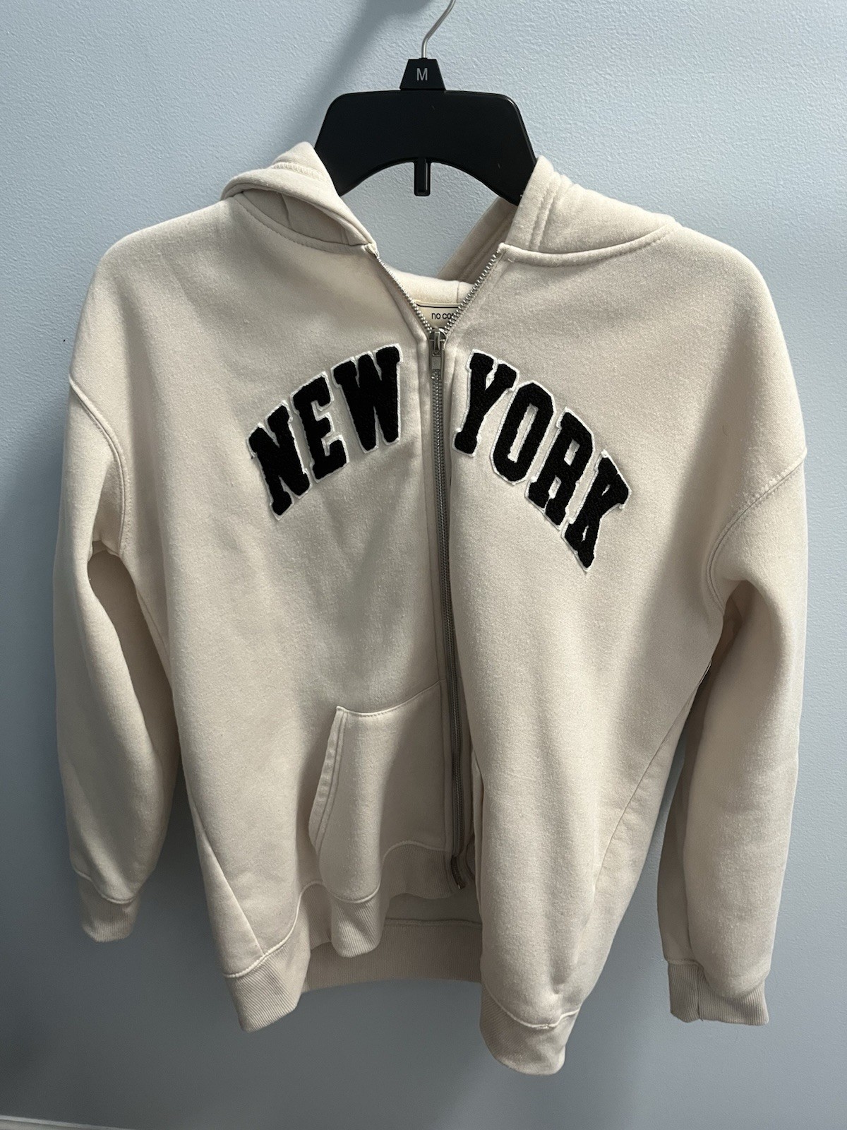 New York zip up jacket, with blue and black details size S