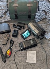 Sony CCD-TRV52 8mm Camcorder + Case/Charger/Cords/Remote/ Tested Works