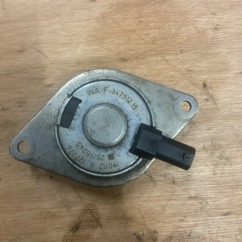 VAUXHALL CORSA D/E A12/1.4XER/14XER CAMSHAFT SOLENOID VALVES 25195245/34751215 - Image 2 of 3