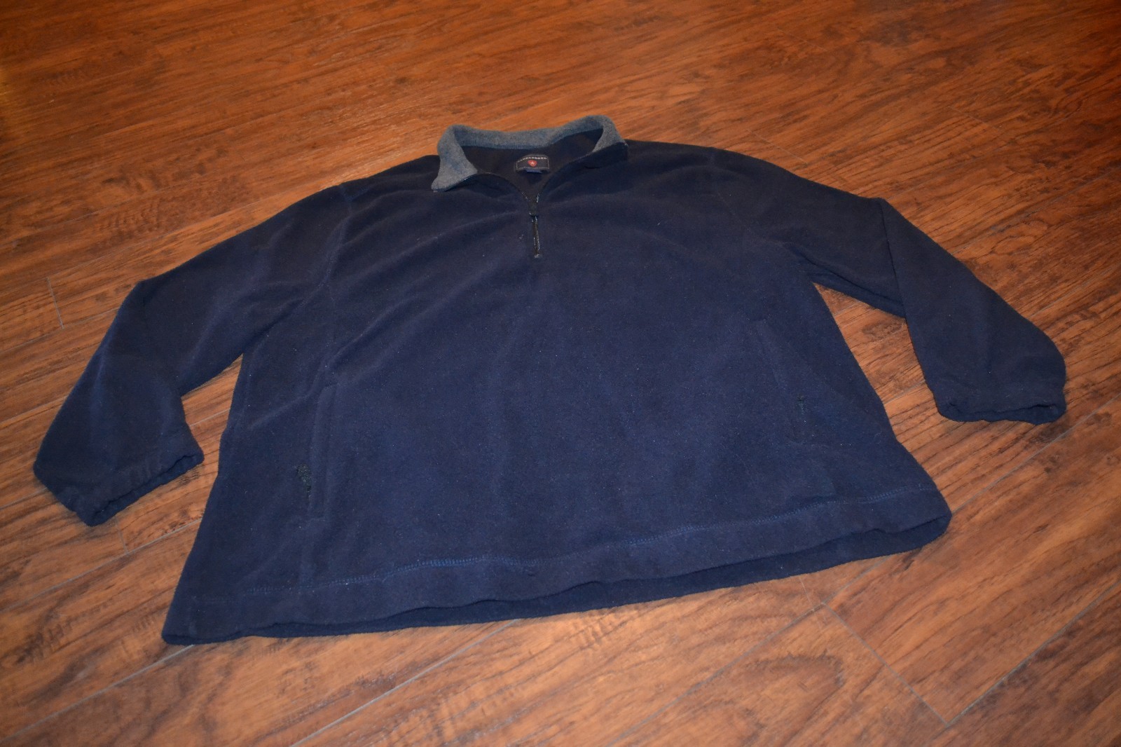 Picture 1 of 2