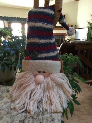 11  x 7  Christmas Deco  Santa face Knit Hat Door Hanger odd colors NWT