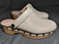 New (other) J. Crew convertible light tan leather clogs size 5.5 ( Item # 33p )