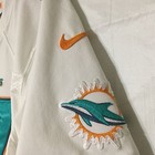 Picture 3 of 10