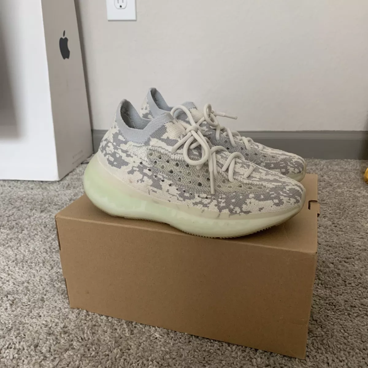 Size adidas Yeezy Boost Alien 191534604816 eBay