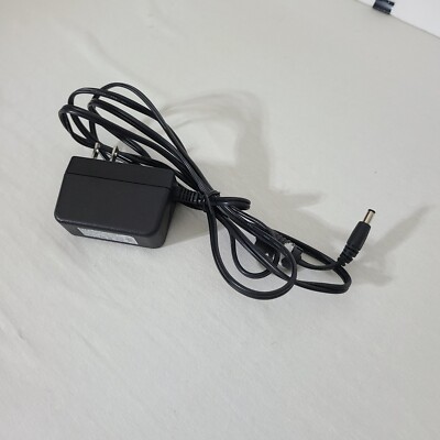 DVE AC Power Adapter Charger DSA-15P-05 US 050125 Switching 5V 2A 5-volt 2-amp