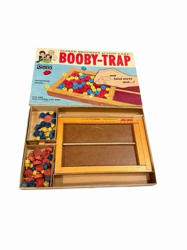 VTG Booby Trap wooden spring board Game 58 Pegs Parker Brothers 1965 Orig. Box
