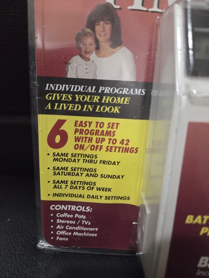 Intermatic D17C Digital Lamp & Appliance  Timer Programmable 7 Day Model  - Image 2 of 4