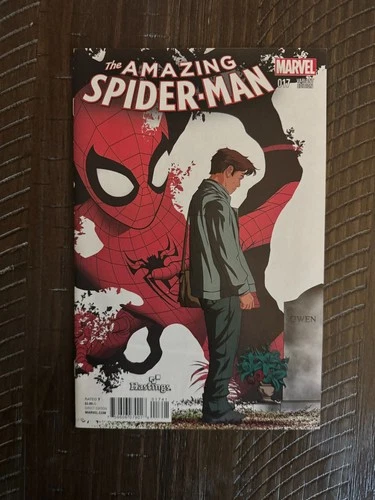 Amazing Spider-Man #17 (2015) Hastings Connecting Variant NM 9.4