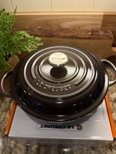NEW Le Creuset Cast Iron Signature Stew Pot 22 Ganache 2.5 qt Dutch Oven RETIRED