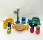 Vtg Fisher Price Little People Sesame Street Lot Signpost Gordon Bert