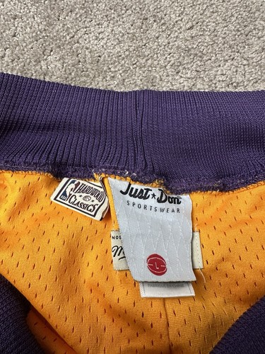 Men's Los Angeles Lakers Mitchell & Ness Gold Authentic NBA x Just Don, Size L - Picture 6 of 11