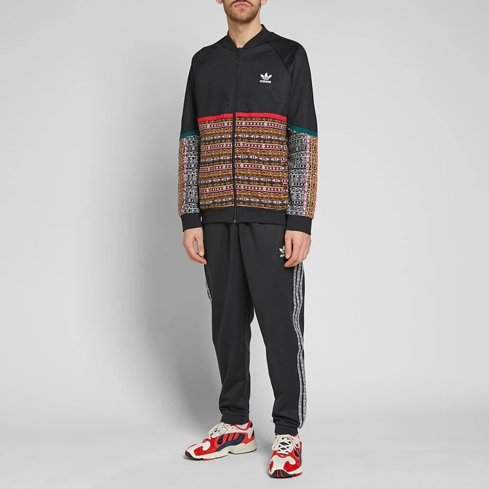 ADIDAS Originals Men s EA2467 Pharrell Williams SOLARHU SST Track