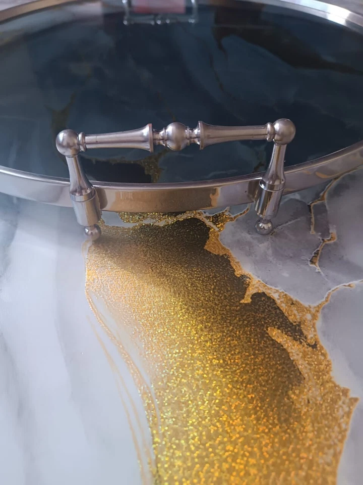 Круглый сервировочный поднос эпохи ар-деко из хрома и копченого стекла из Англии - Изображение 3 из 4