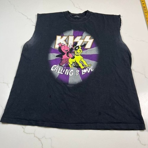 Vintage 90s Kiss calling Dr love graphic tee shirt