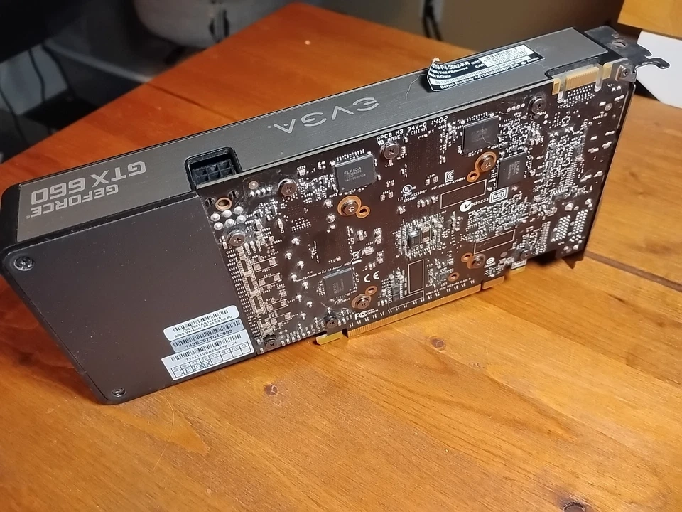 EVGA NVIDIA GeForce GTX 660 2GB GDDR5 SDRAM PCI-U 02G-P4-2662-KR Graphics Card - Image 2 of 4