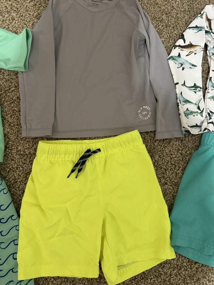 boys 3t old navy swim trunks & Swim Shirts X3 Great Condition eBay