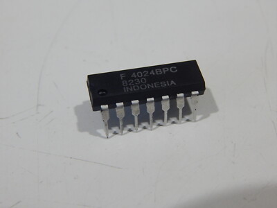 FAIRCHILD F4024BPC 4024BPC Counter Divider Single 7-Bit Binary UP 14-Pin DIP IC 