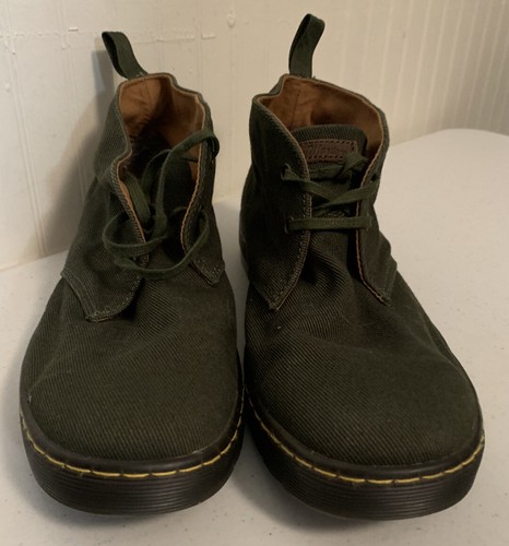 Green Canvas Chukka Boots - Size 