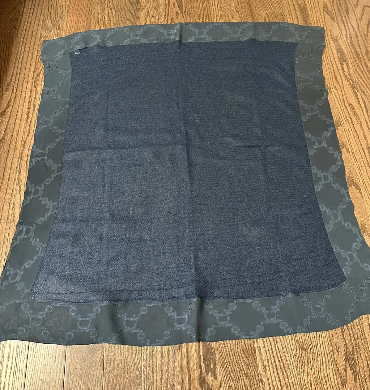 AUTH CHÂLE, ÉCHARPE FEMME CHRISTIAN DIOR LOGO MOHAIR SOIE CHÂLE, 40”x40”